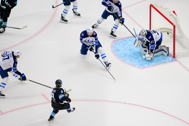 Utah’s Clayton Keller becomes 2nd NHL player from Missouri to reach 500-point plateau